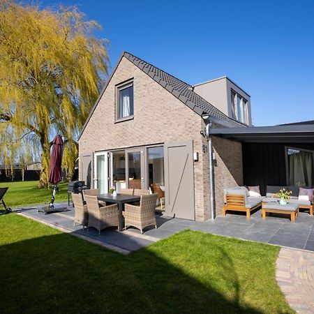 Meertje Villa 81 Op Recreatiepark De Wielen Синт-Мартен Экстерьер фото
