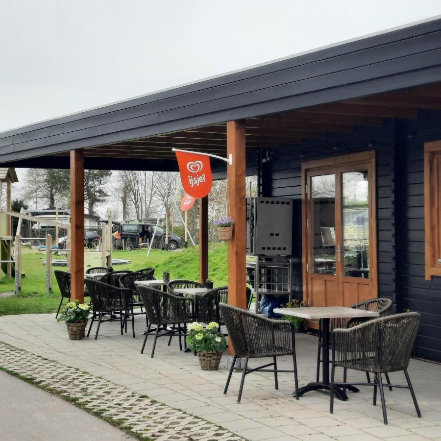 Meertje Villa 81 Op Recreatiepark De Wielen Синт-Мартен Экстерьер фото